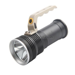 ПРОЖЕКТОР LED CREE ФЕНЕР BL-624 АКУМУЛАТОРЕН 2Х18650. АЛУМИНИЕВ