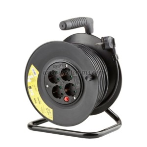 УДЪЛЖИТЕЛ РАЗКЛОНИТЕЛ 220V 25M МАКАРА TECHNIK