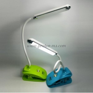ПРЕЗАРЕЖДАЕМА ЛЕД ЛАМПА СЪС ЩИПКА